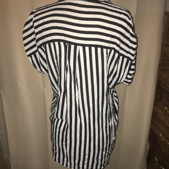 Forever 21 black and white stripe blouse - Picture 3 of 4
